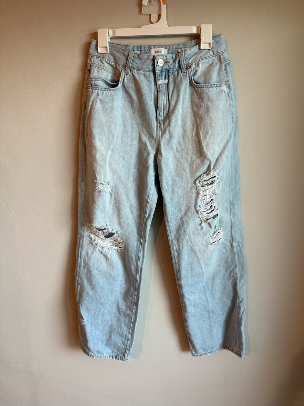 Italian Closed Light Blue Distressed Relaxed Fit Jeans